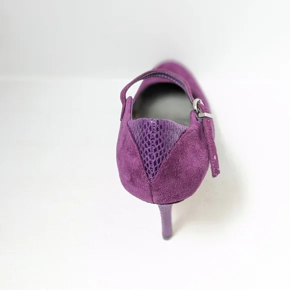 NWT White House black market suede heels - Picture 13 of 16